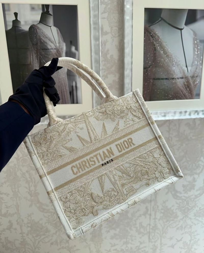 Christian Dior Shopping Bags